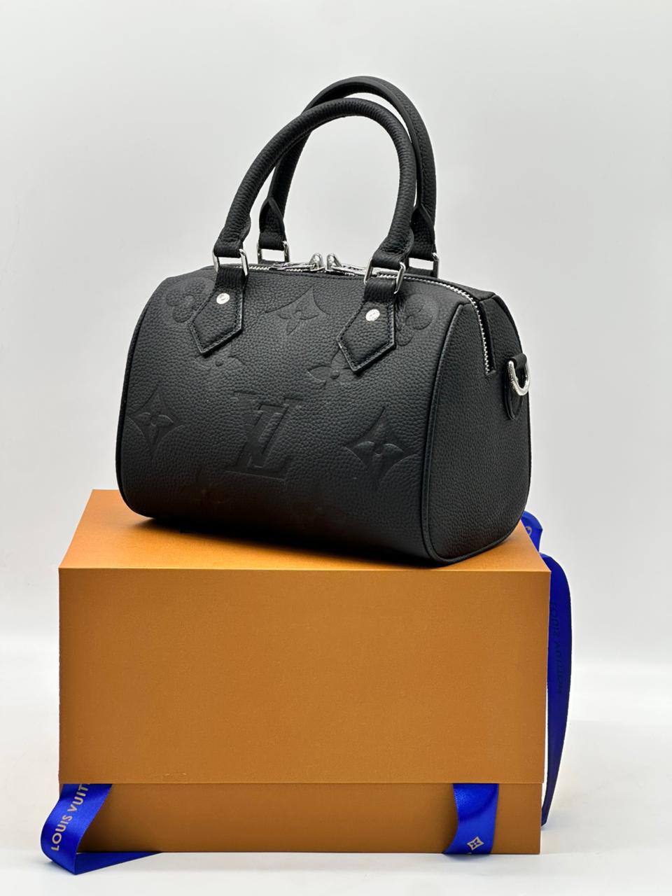 Сумка Louis Vuitton 2