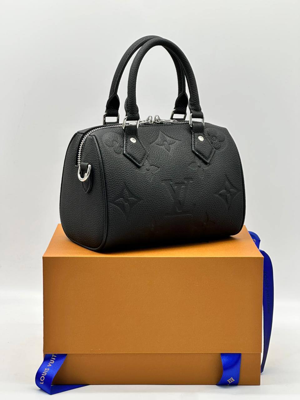 Сумка Louis Vuitton 3