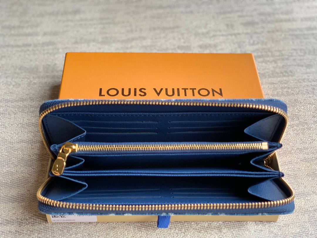 Кошелек Louis Vuitton 8