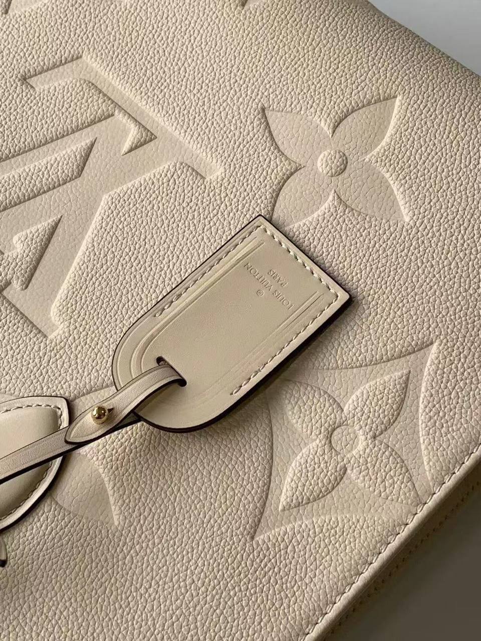 Сумка Louis Vuitton 4