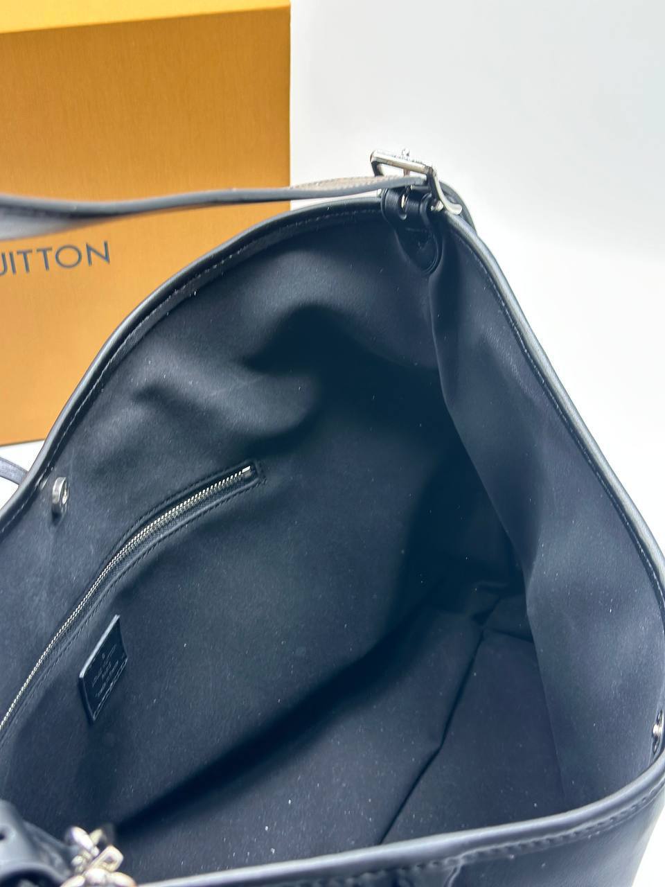 Сумка Louis Vuitton 5