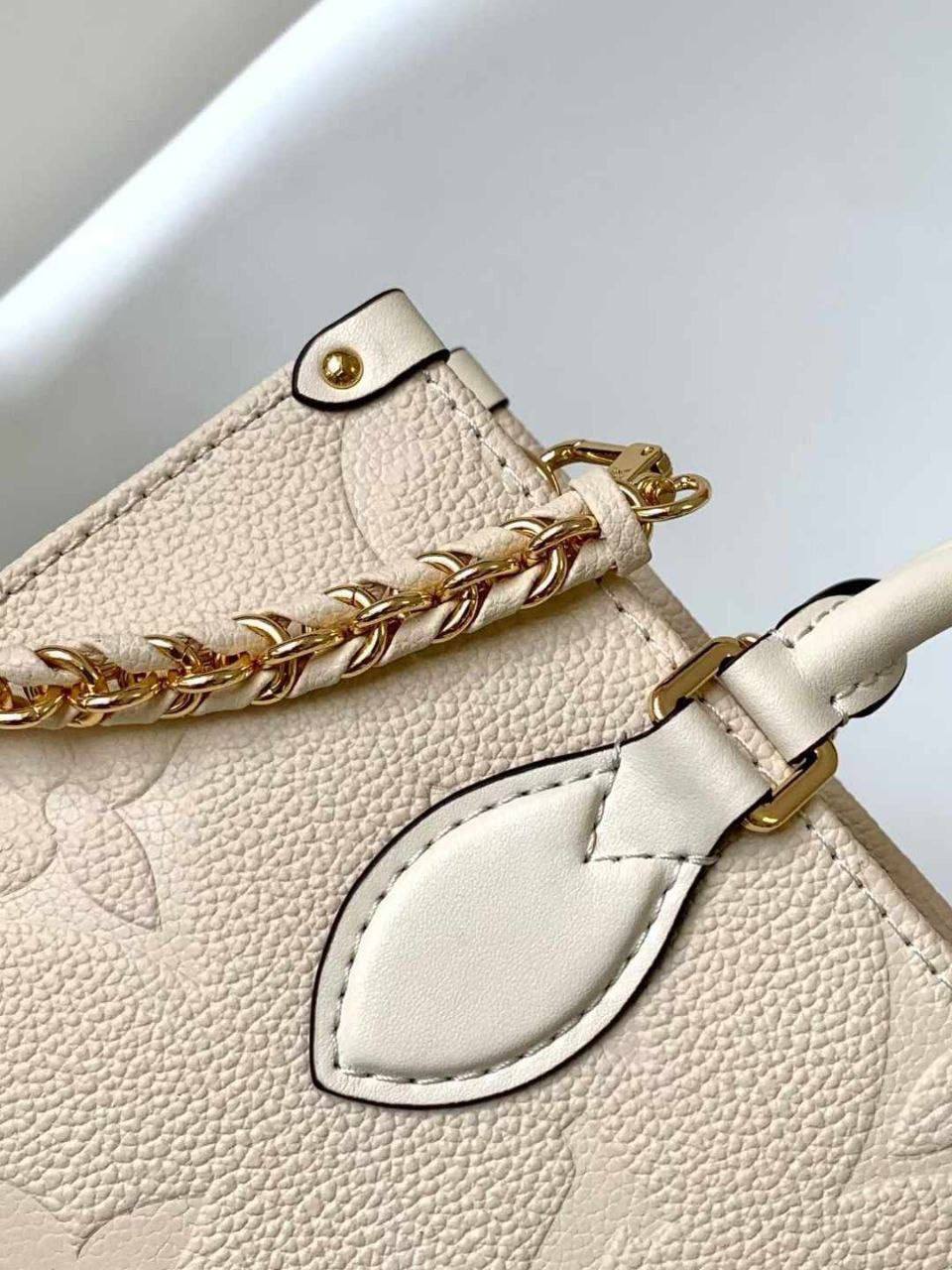 Сумка Louis Vuitton 4