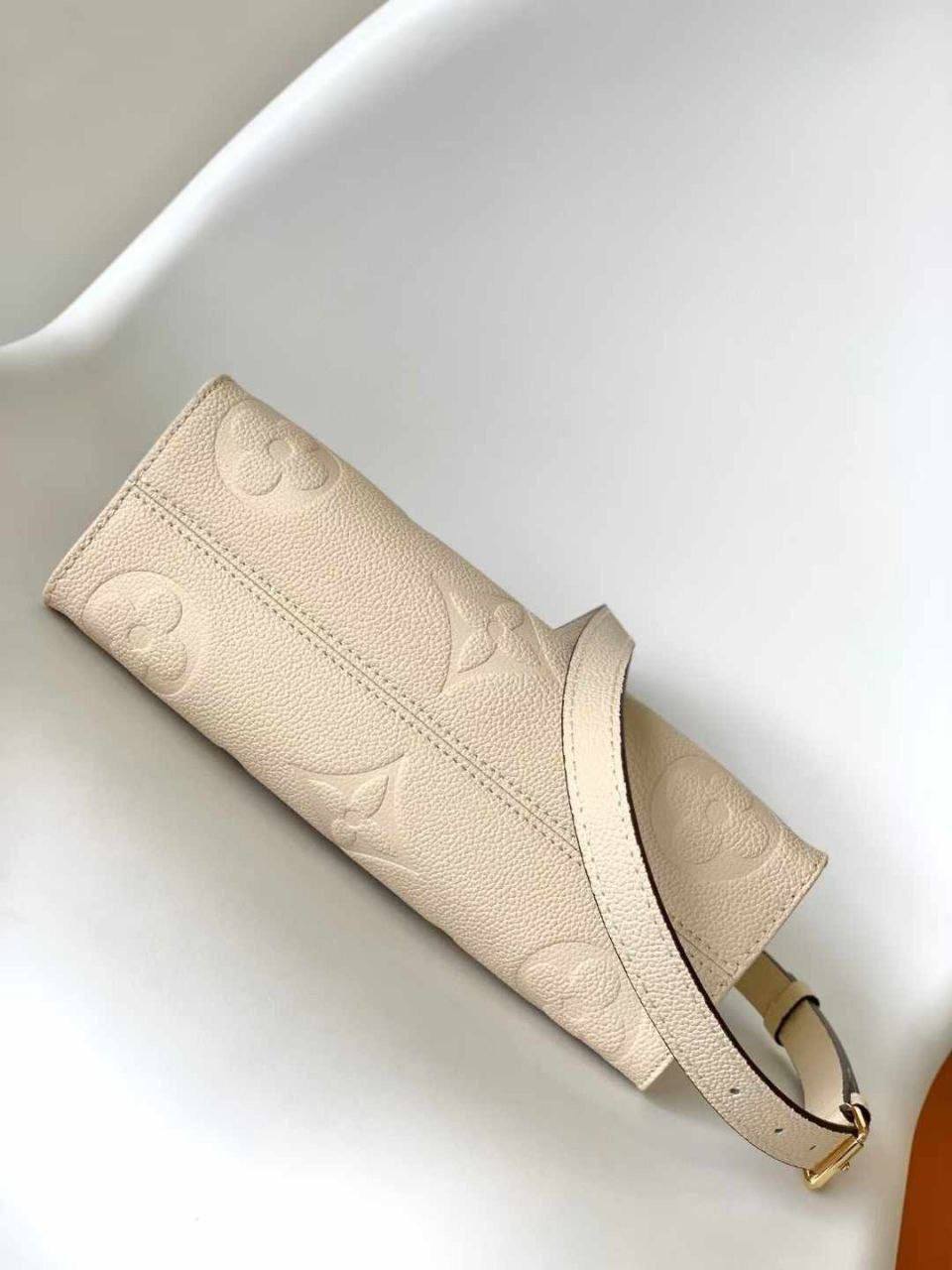 Сумка Louis Vuitton 7