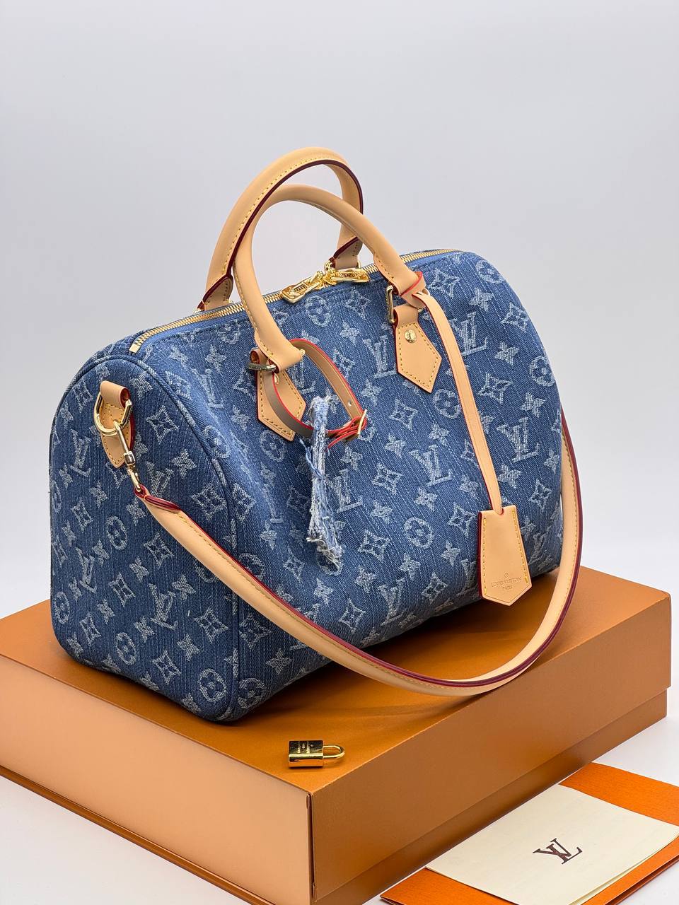 Сумка Louis Vuitton