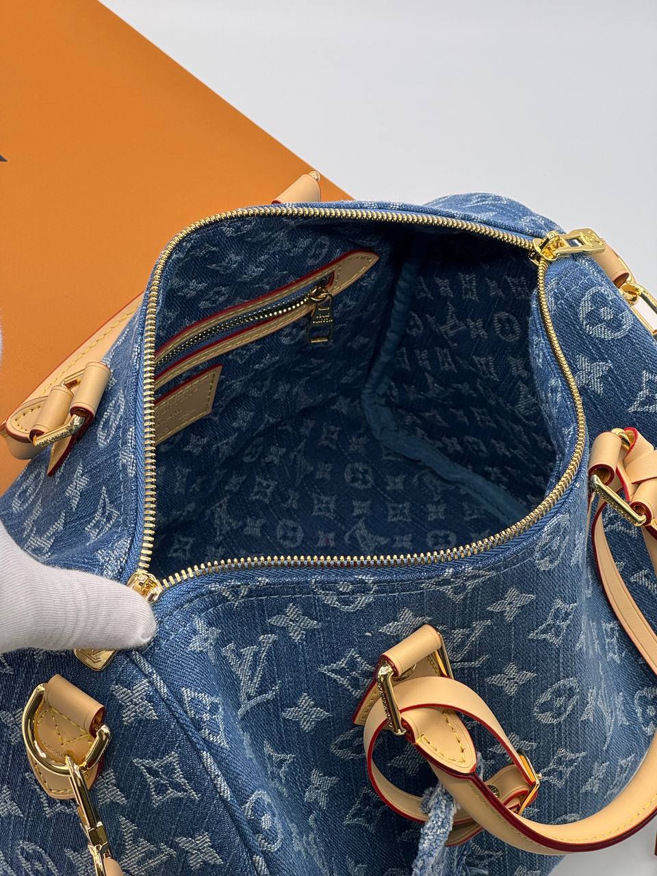 Сумка Louis Vuitton 9
