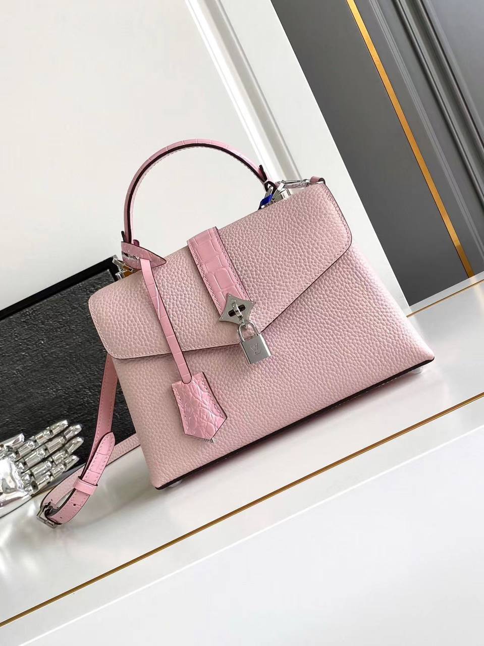 Сумка Louis Vuitton