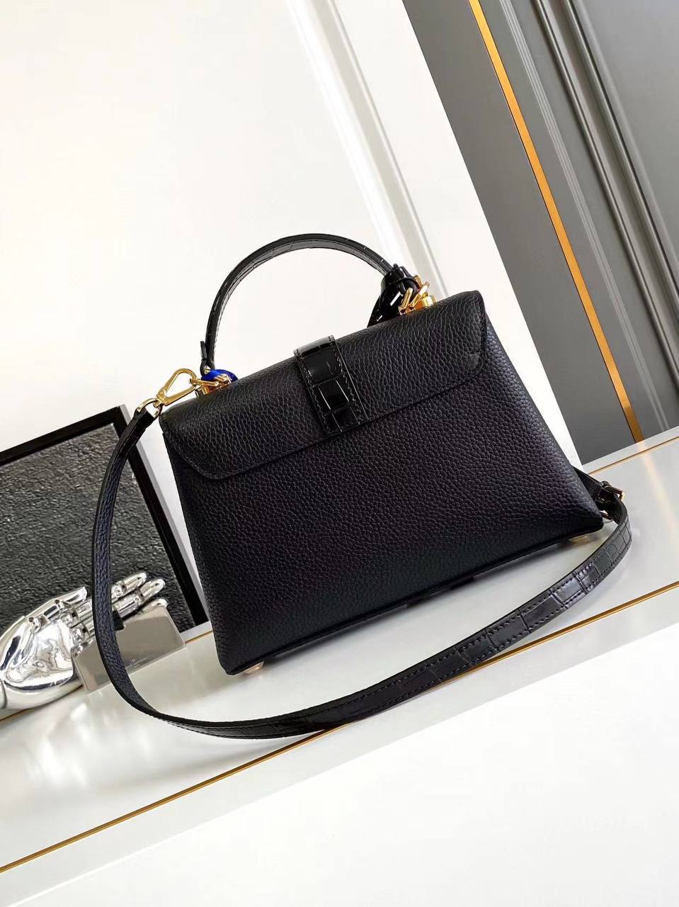 Сумка Louis Vuitton 2