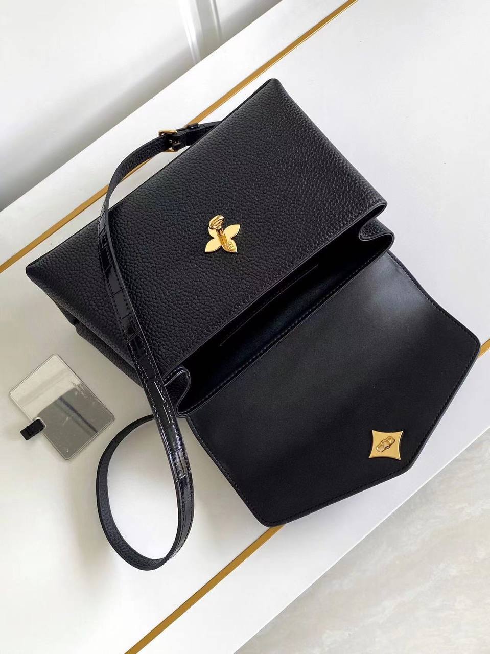 Сумка Louis Vuitton 6