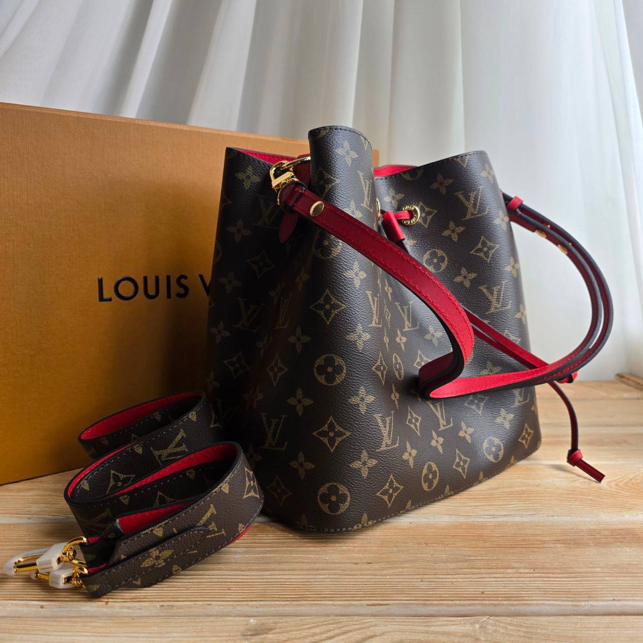 Сумка Louis Vuitton 2