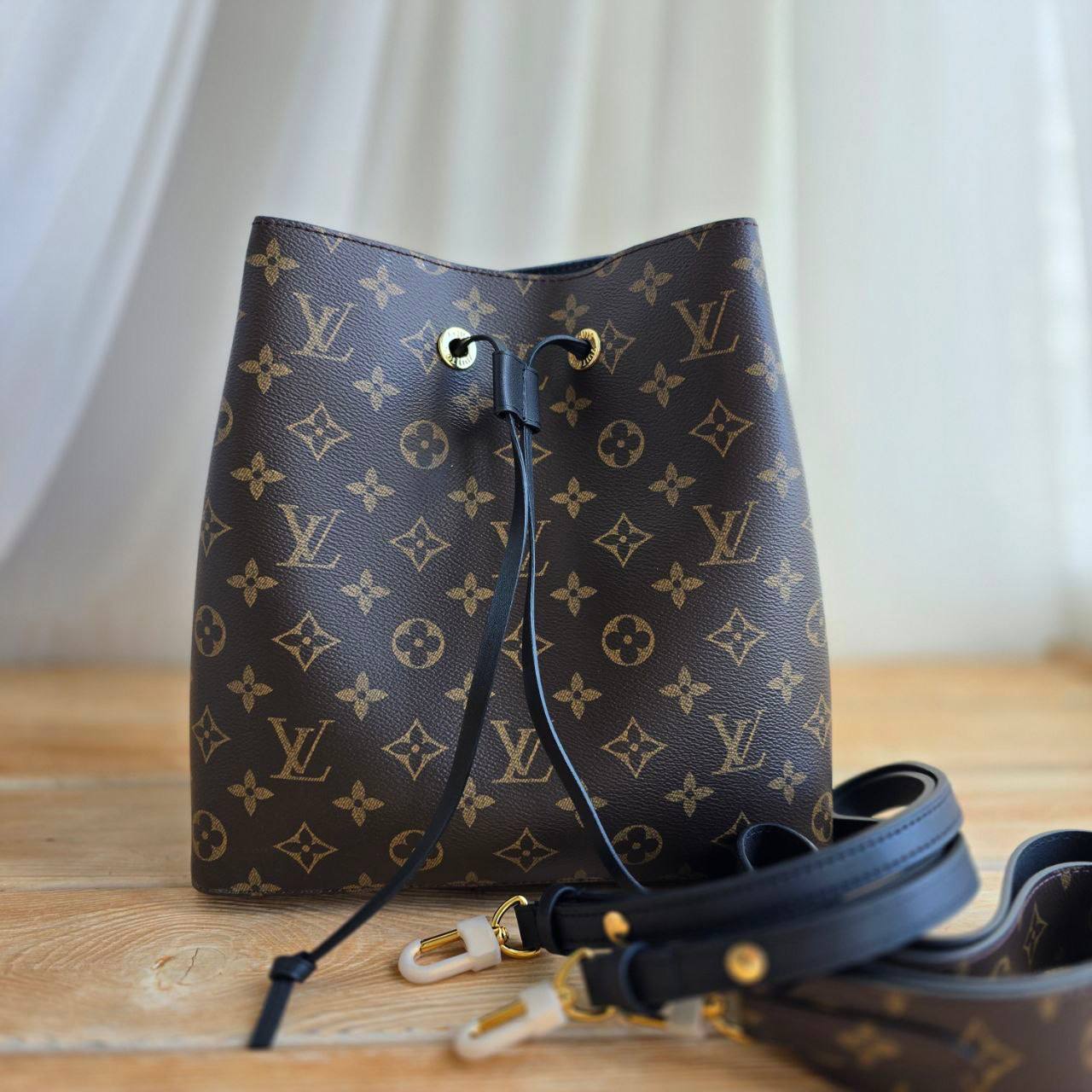 Сумка Louis Vuitton