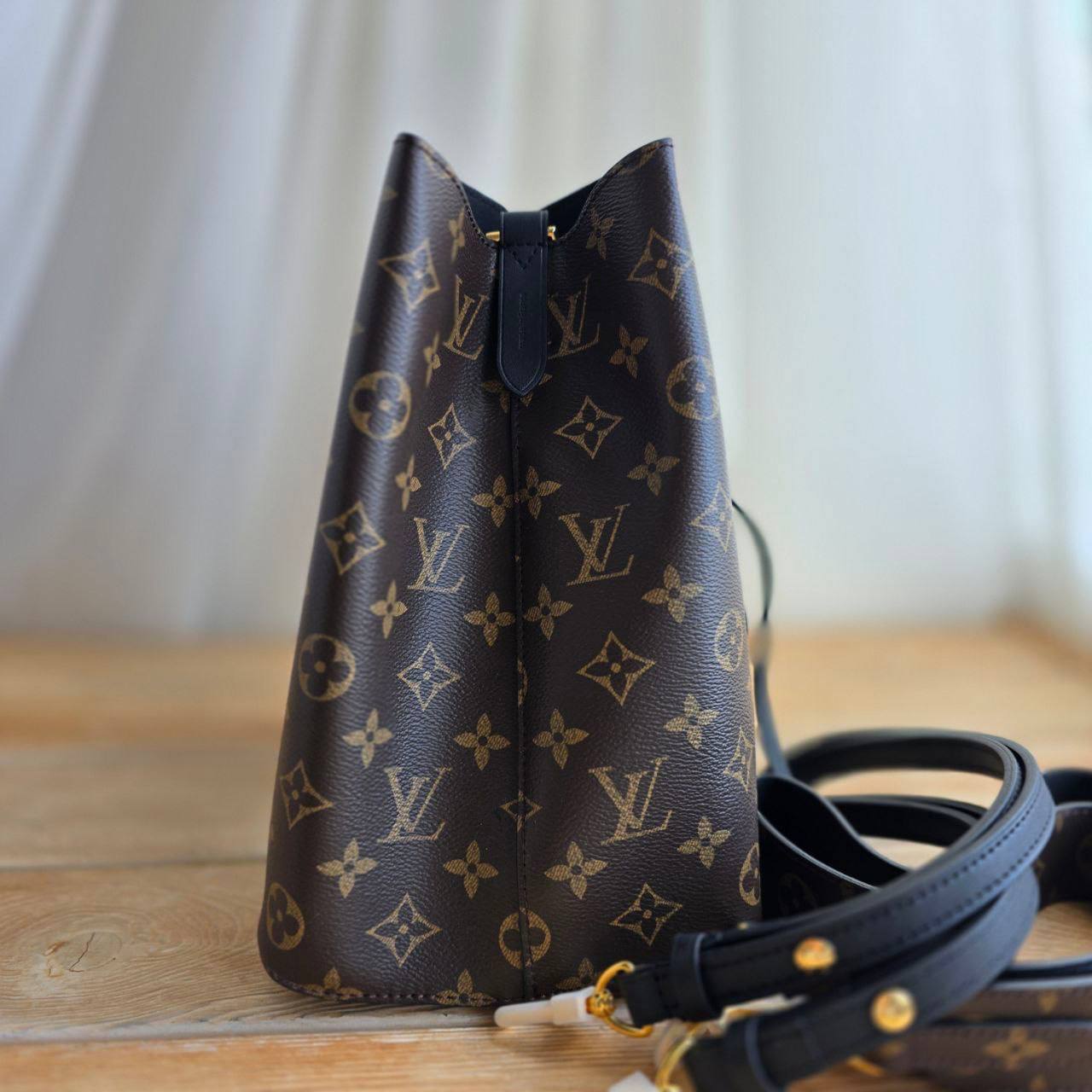 Сумка Louis Vuitton 6