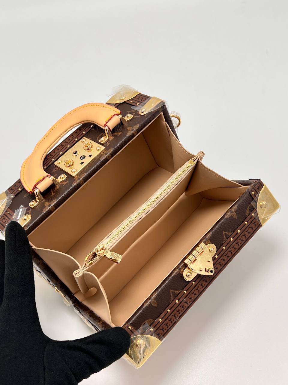 Сумка Louis Vuitton 9