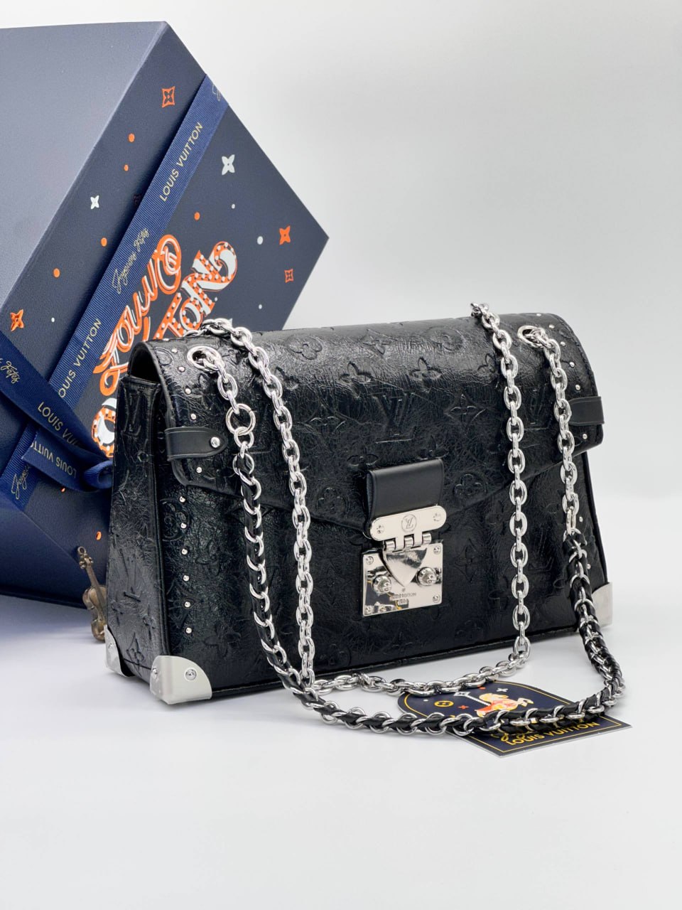 Клатч Louis Vuitton 3