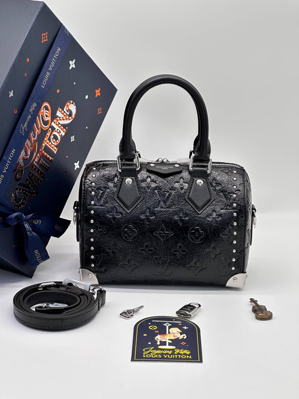 Сумка Louis Vuitton 4