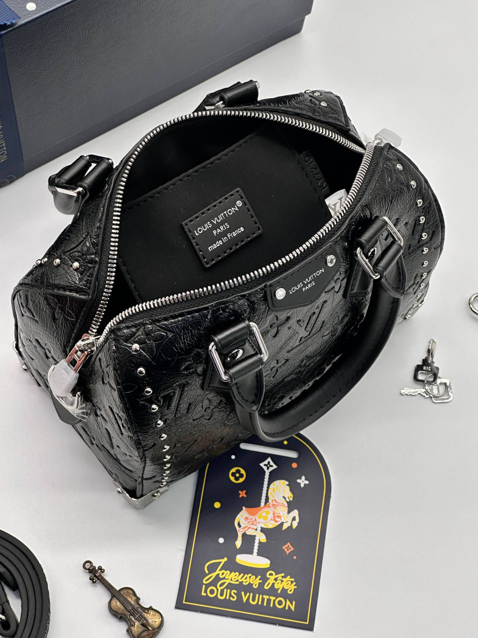Сумка Louis Vuitton 9