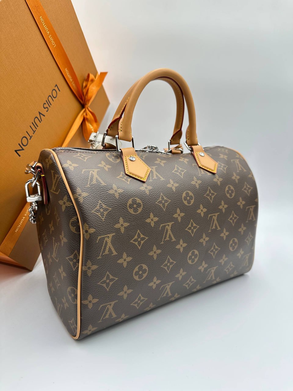 Сумка Louis Vuitton 4