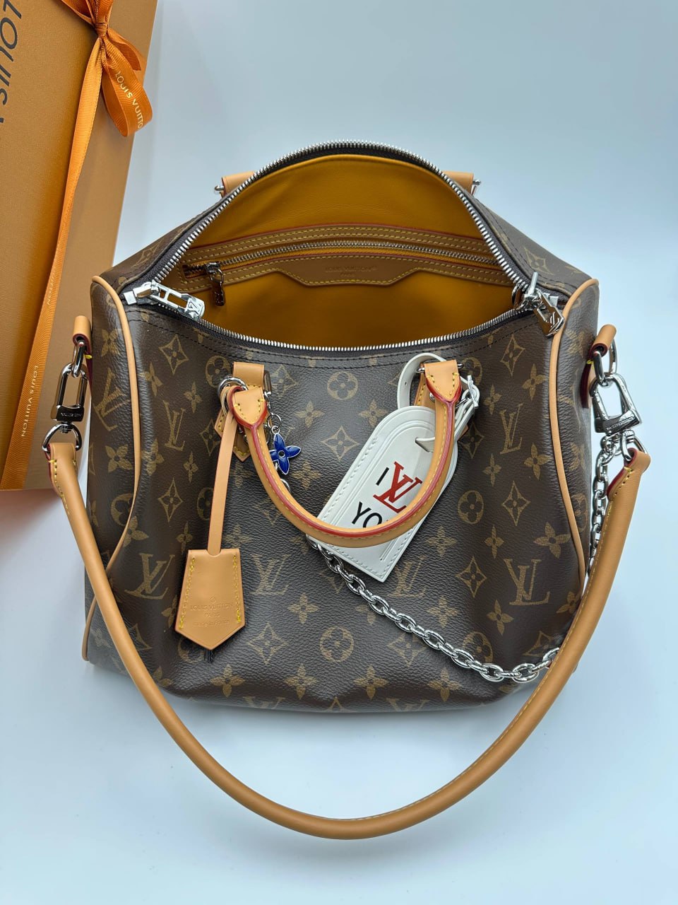 Сумка Louis Vuitton 8