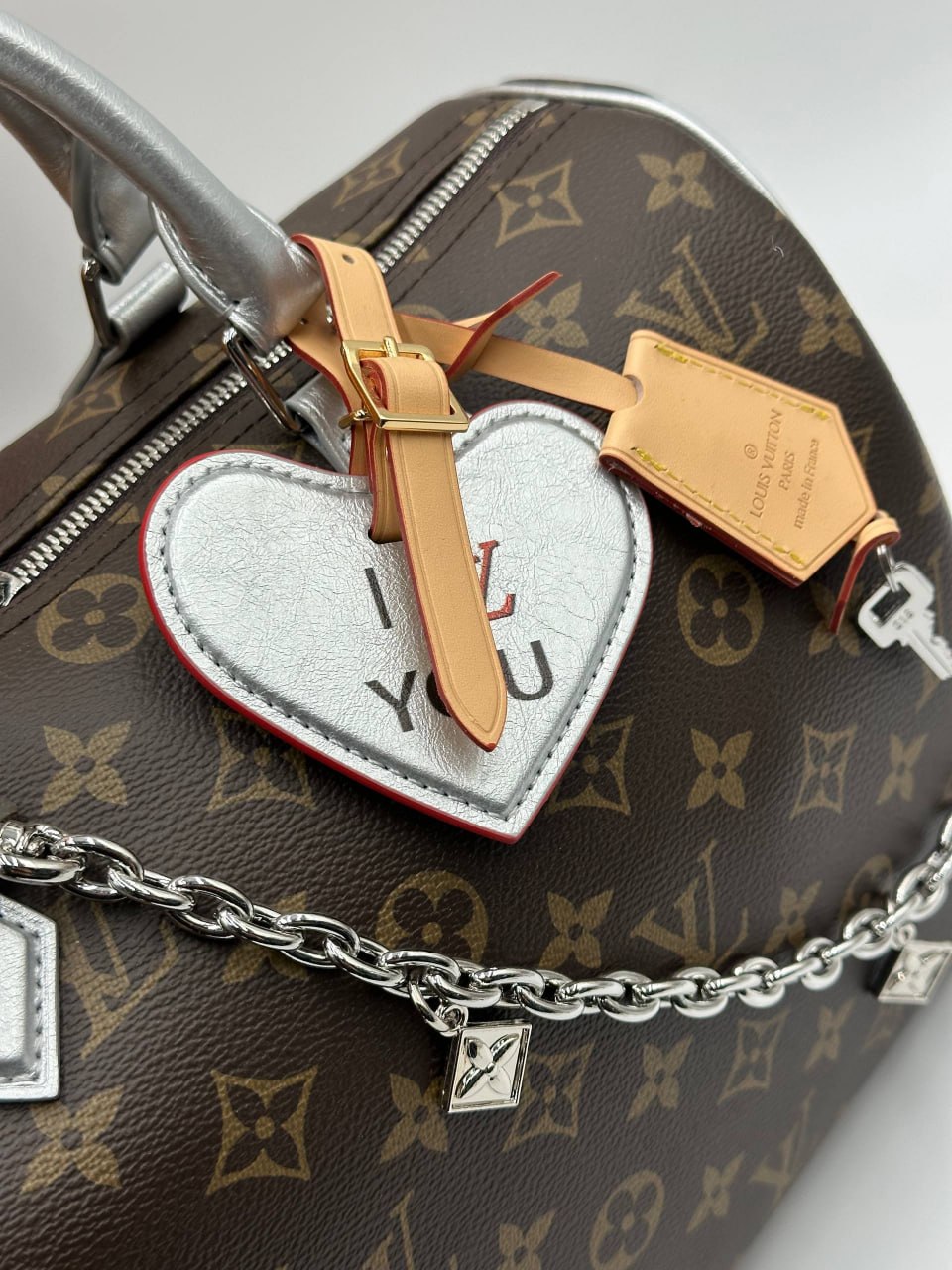 Сумка Louis Vuitton 4