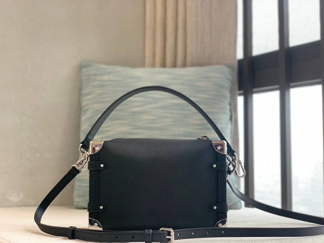 Сумка Louis Vuitton 3