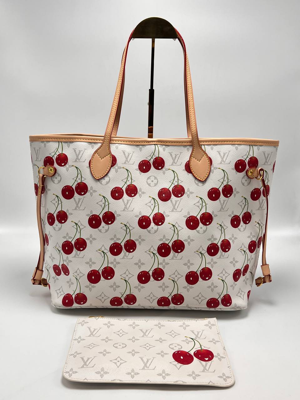 Сумка Louis Vuitton 1