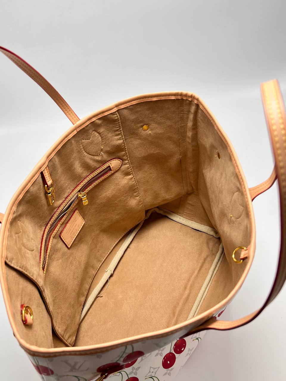 Сумка Louis Vuitton 4