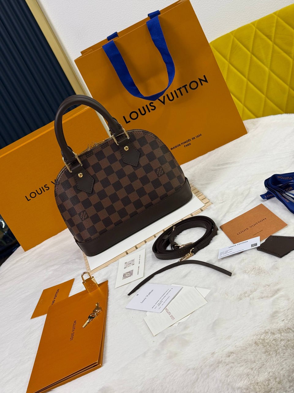Сумка Louis Vuitton 1