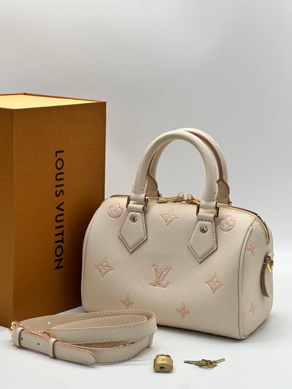 Сумка Louis Vuitton 1