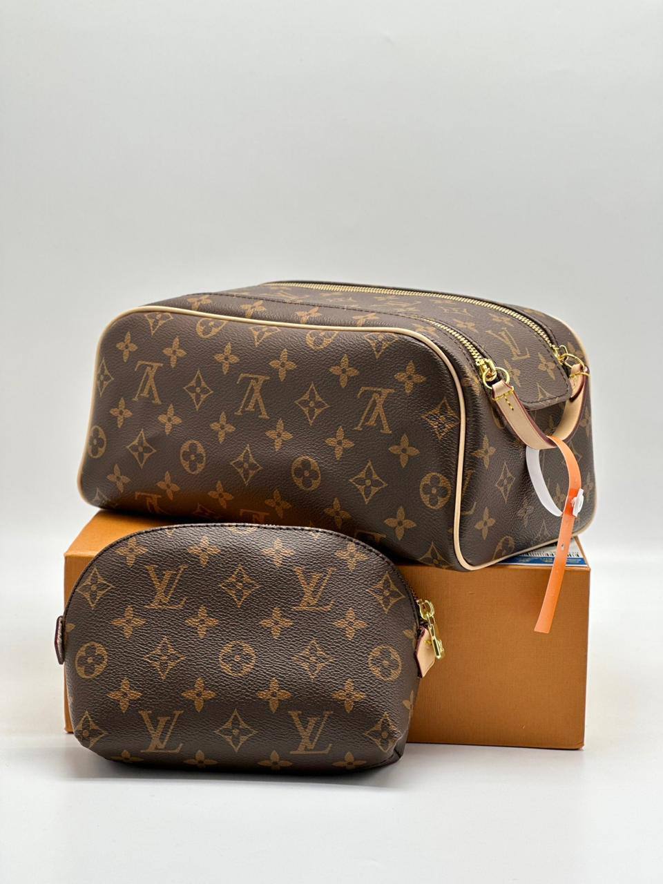 Косметичка Louis Vuitton 1