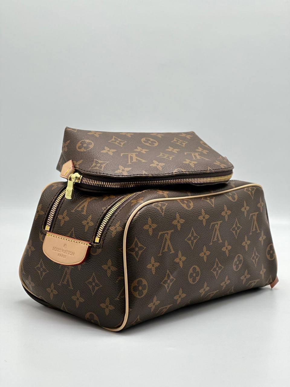 Косметичка Louis Vuitton 2