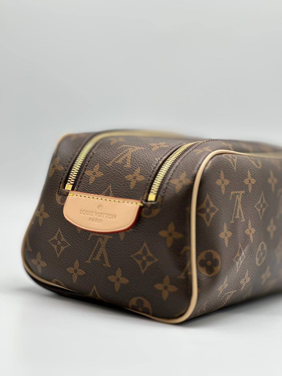Косметичка Louis Vuitton 3