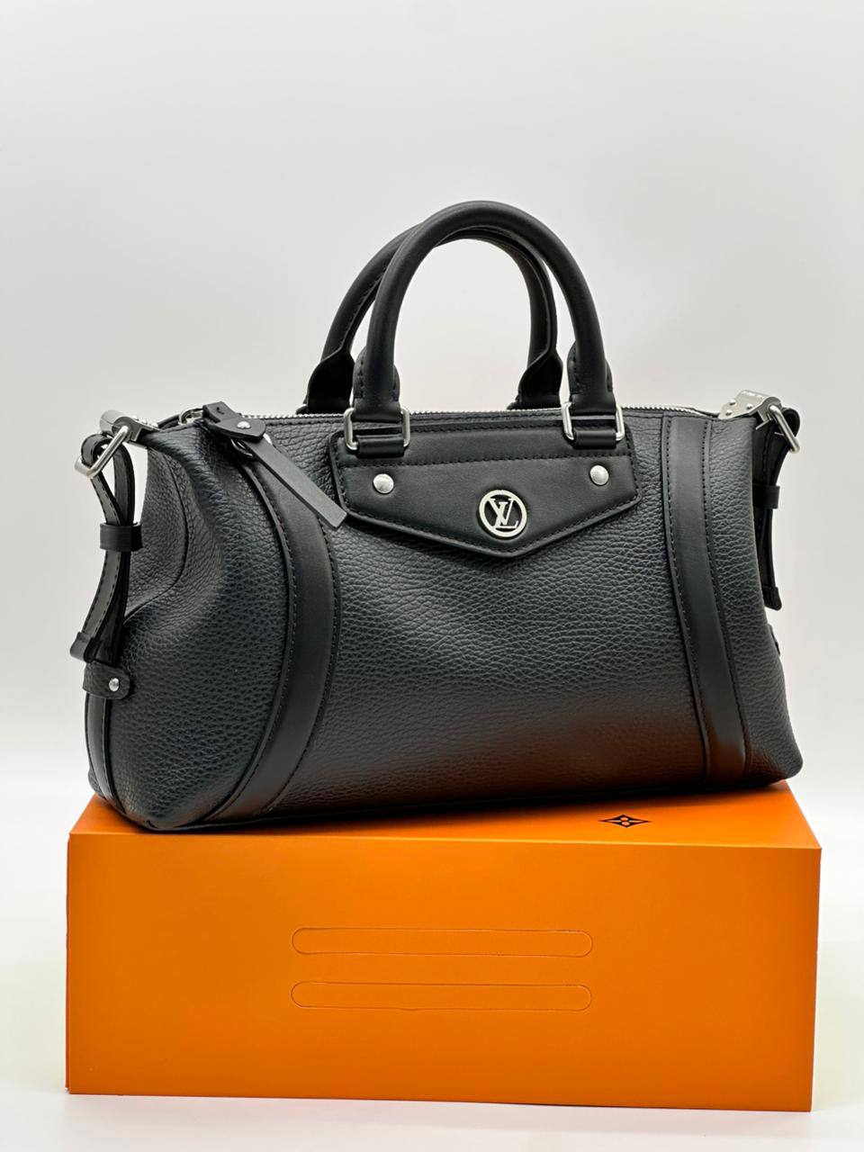 Сумка Louis Vuitton 4