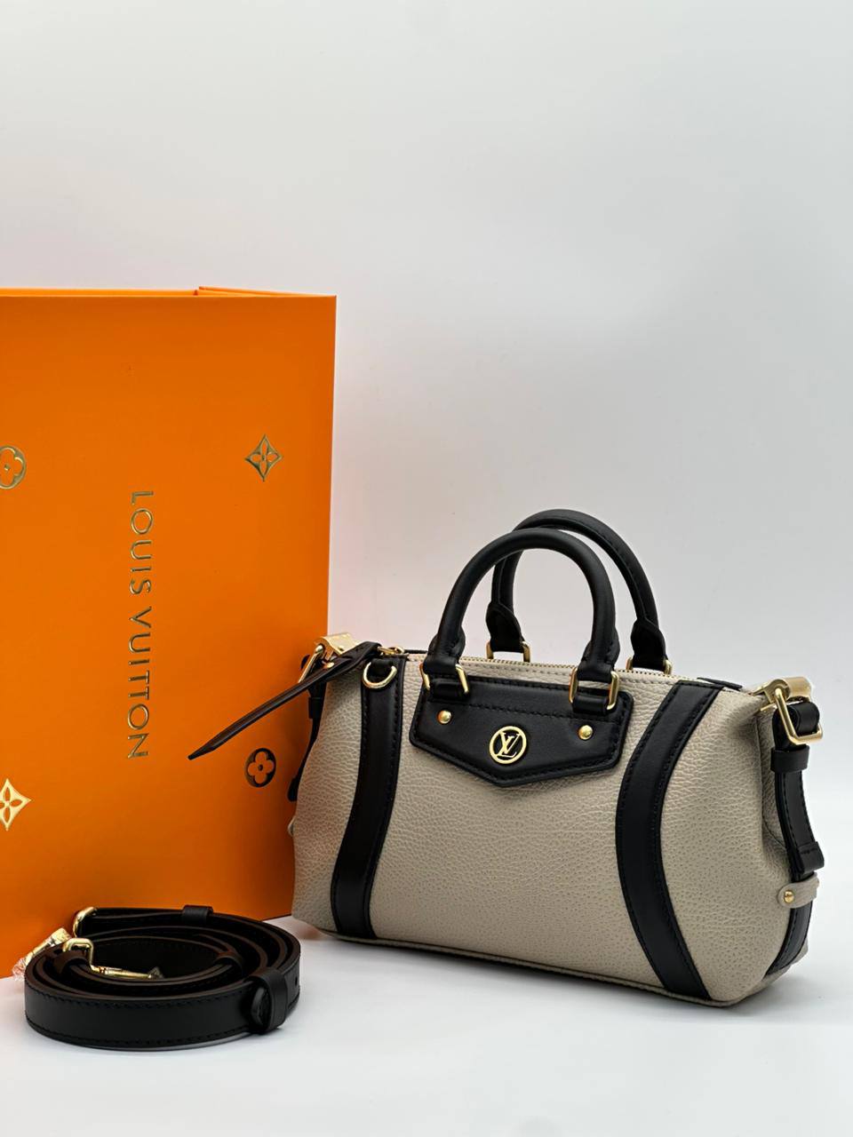 Сумка Louis Vuitton