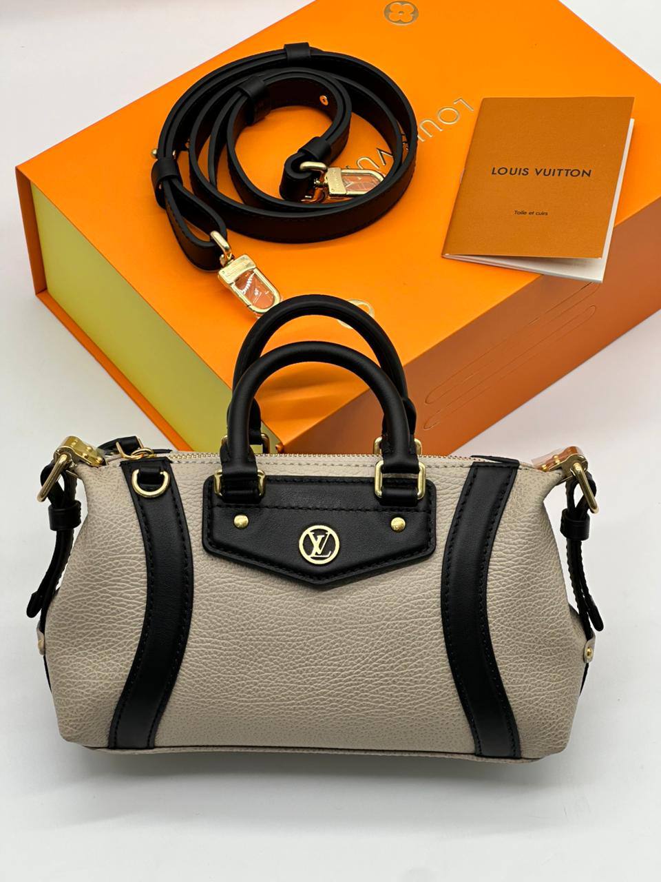 Сумка Louis Vuitton 2