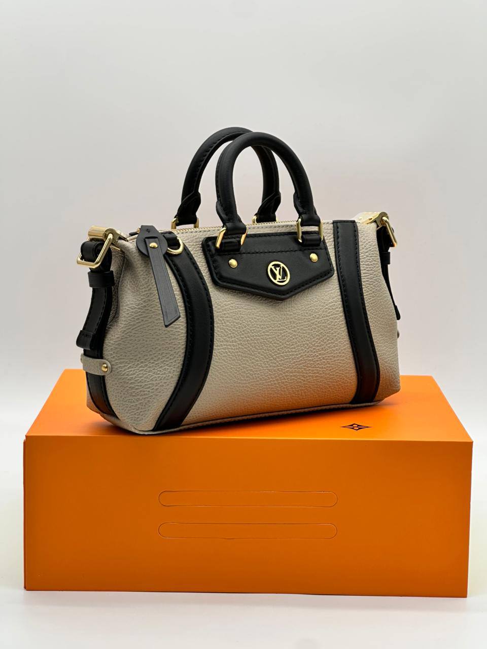 Сумка Louis Vuitton 3