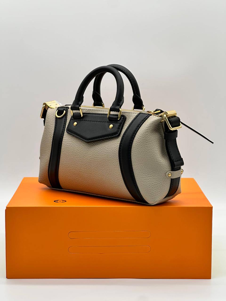 Сумка Louis Vuitton 6