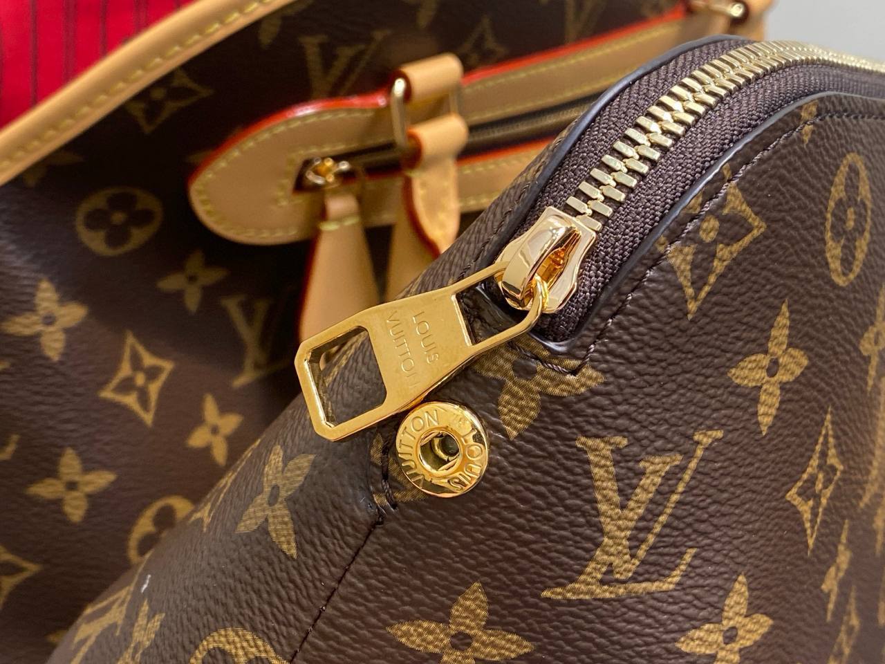 Сумка Louis Vuitton 2