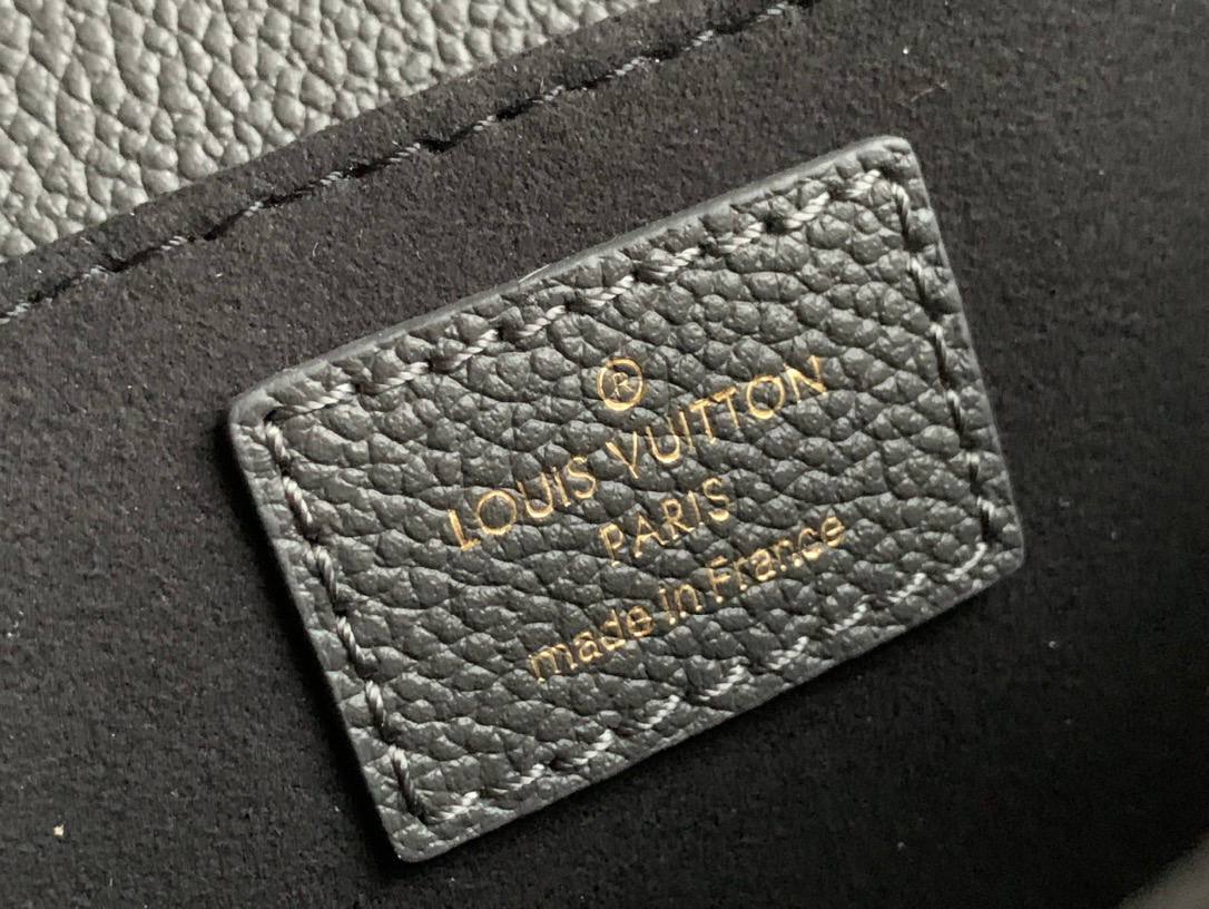 Клатч Louis Vuitton 9