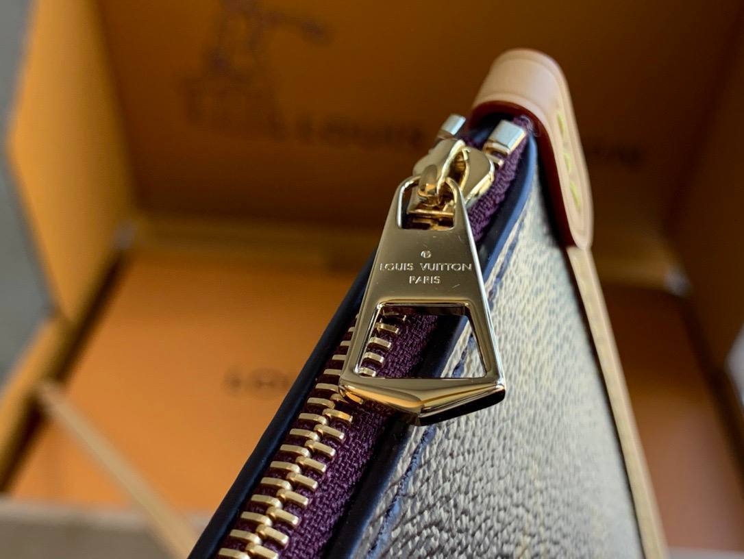 Сумка Louis Vuitton 4