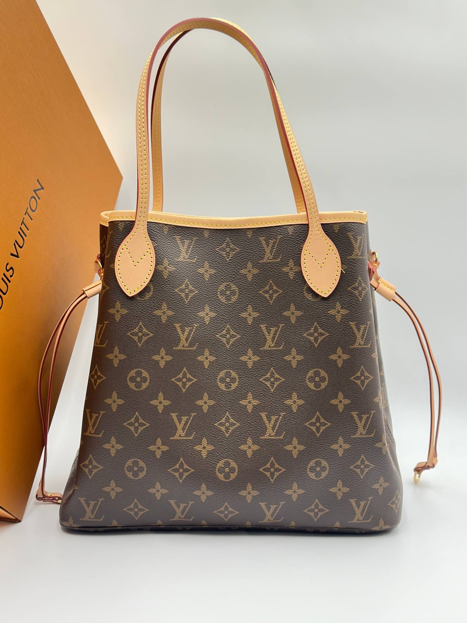 Сумка Louis Vuitton 4
