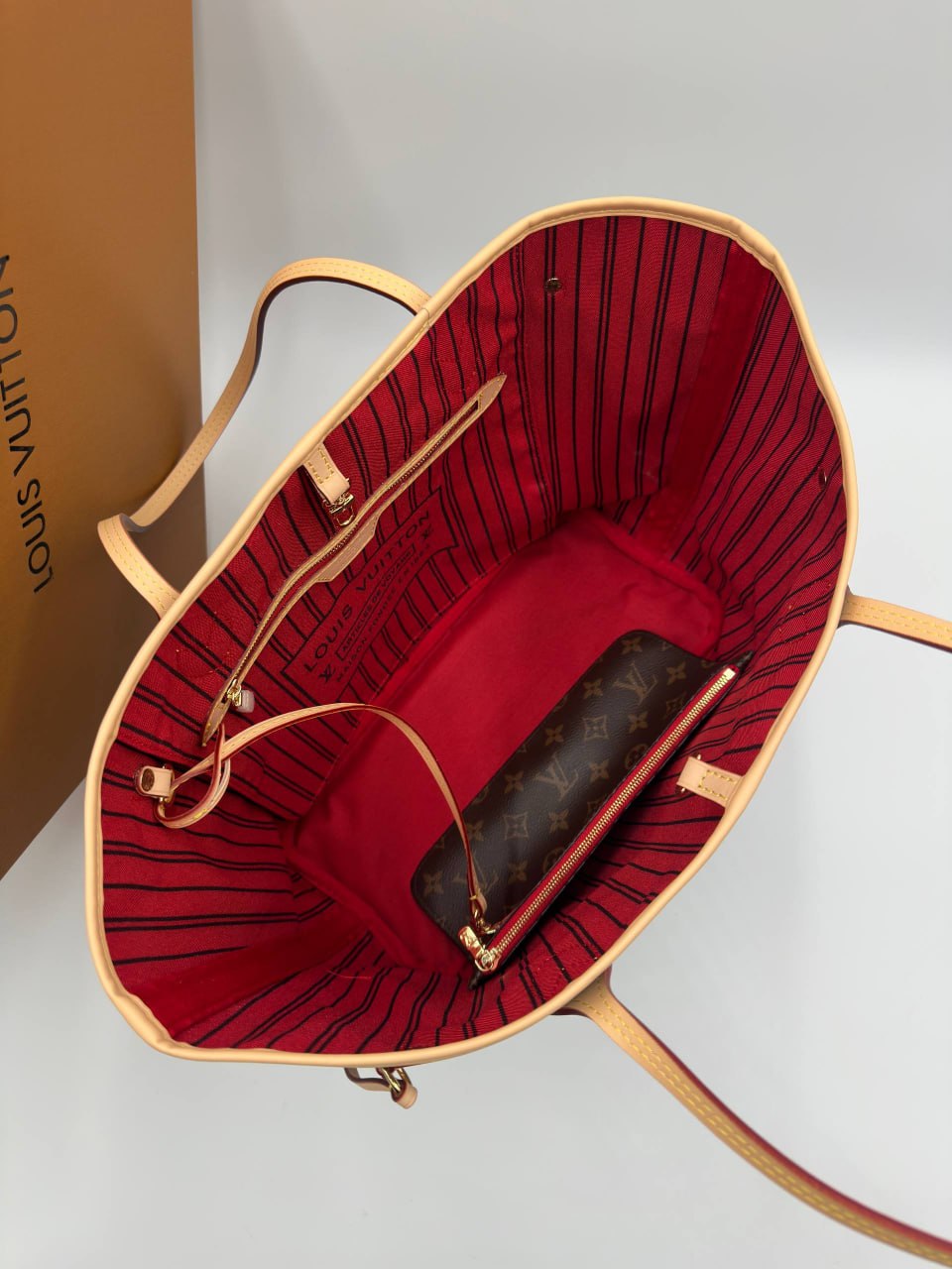 Сумка Louis Vuitton 8