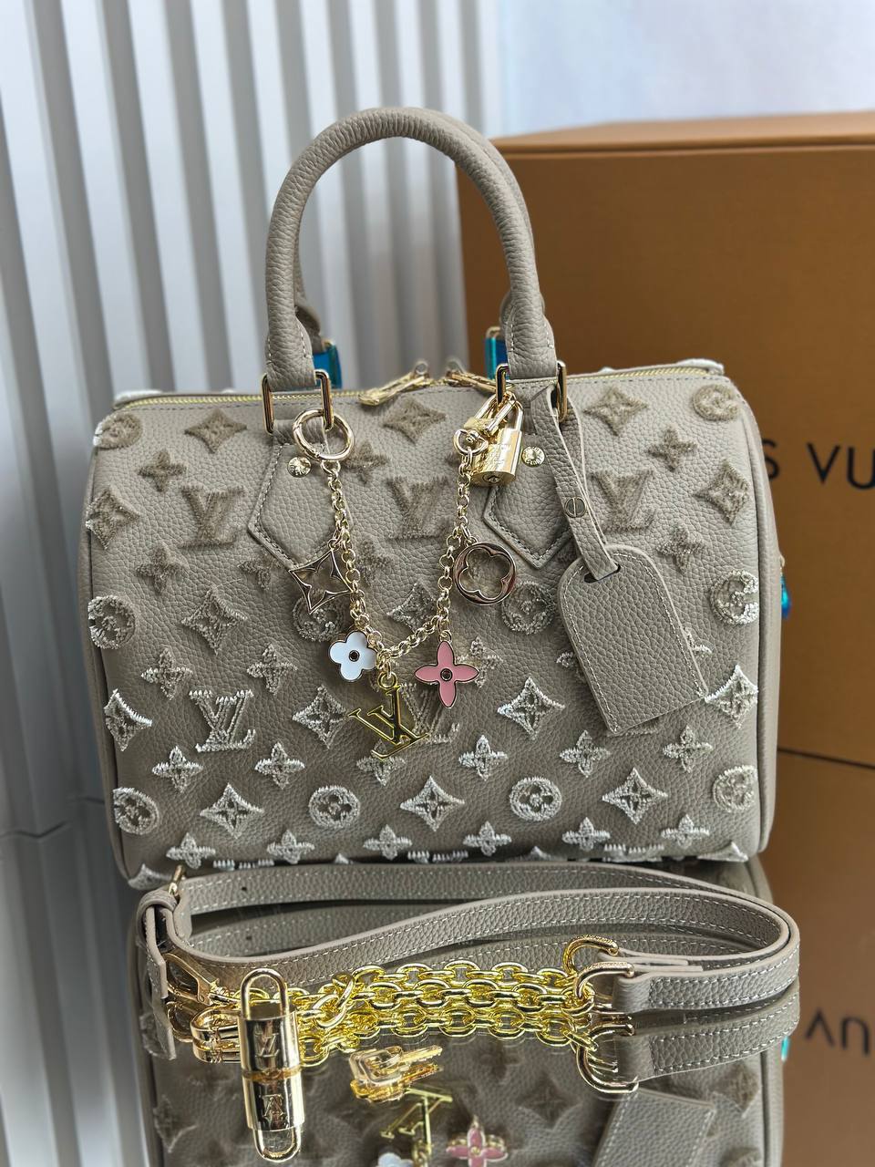 Сумка Louis Vuitton 4