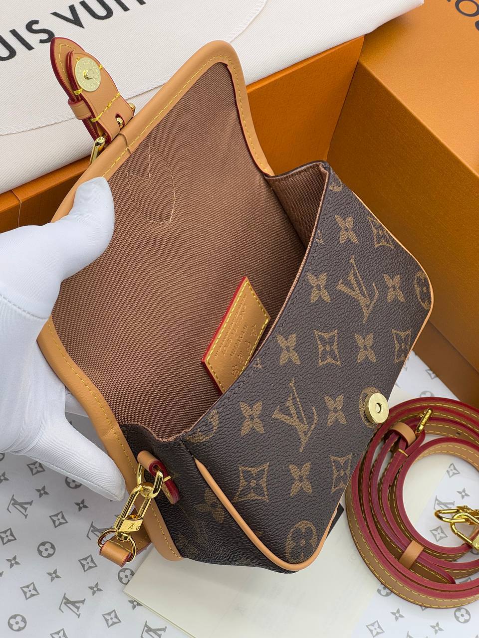 Сумка Louis Vuitton 9