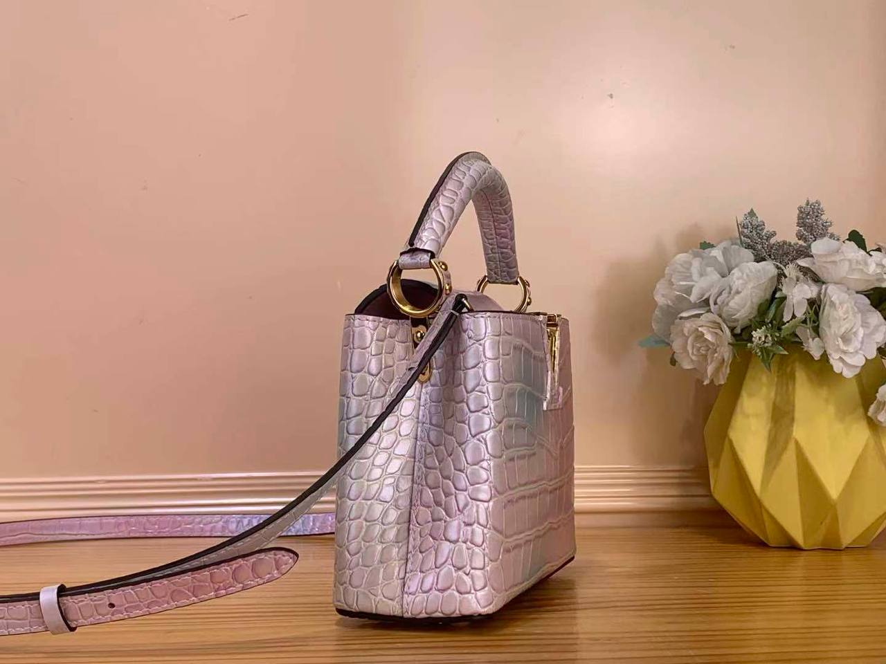 Сумка Louis Vuitton Capucines Crocodilien Pink Quartz 3