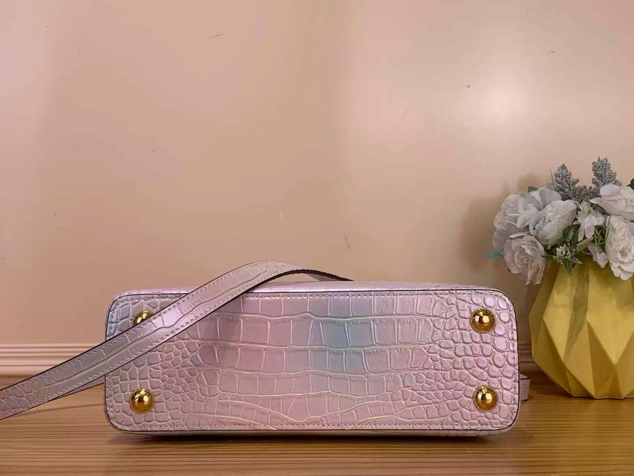 Сумка Louis Vuitton Capucines Crocodilien Pink Quartz 7