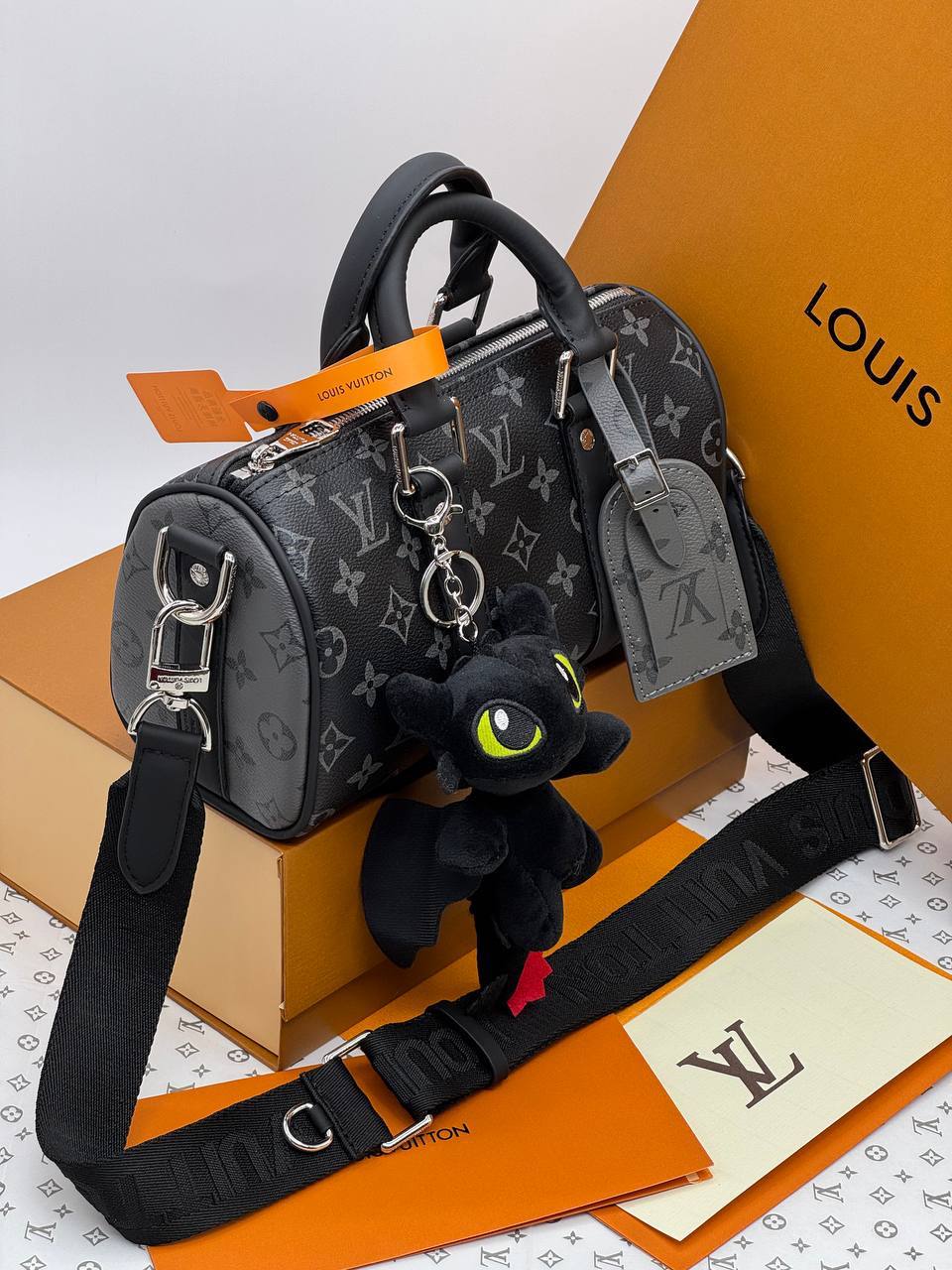 Сумка Louis Vuitton 2
