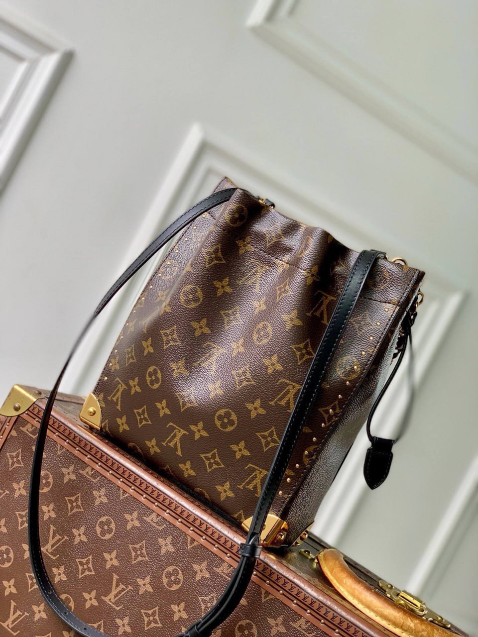 Сумка Louis Vuitton Nano Noe Trunk 2