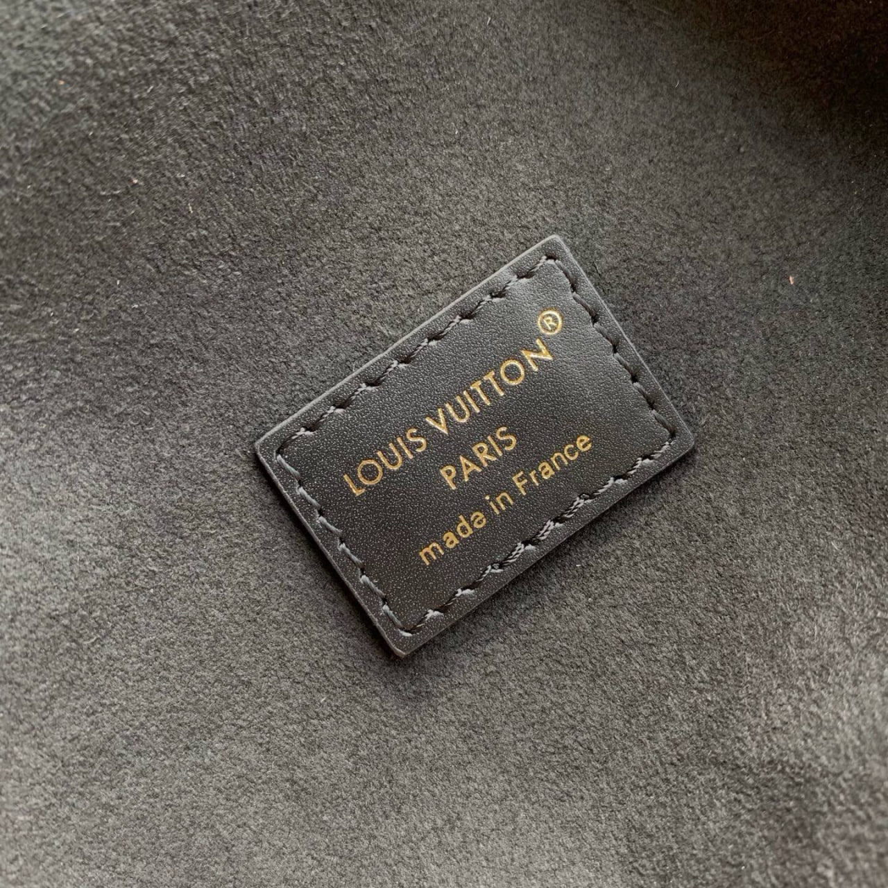 Сумка Louis Vuitton Nano Noe Trunk 9