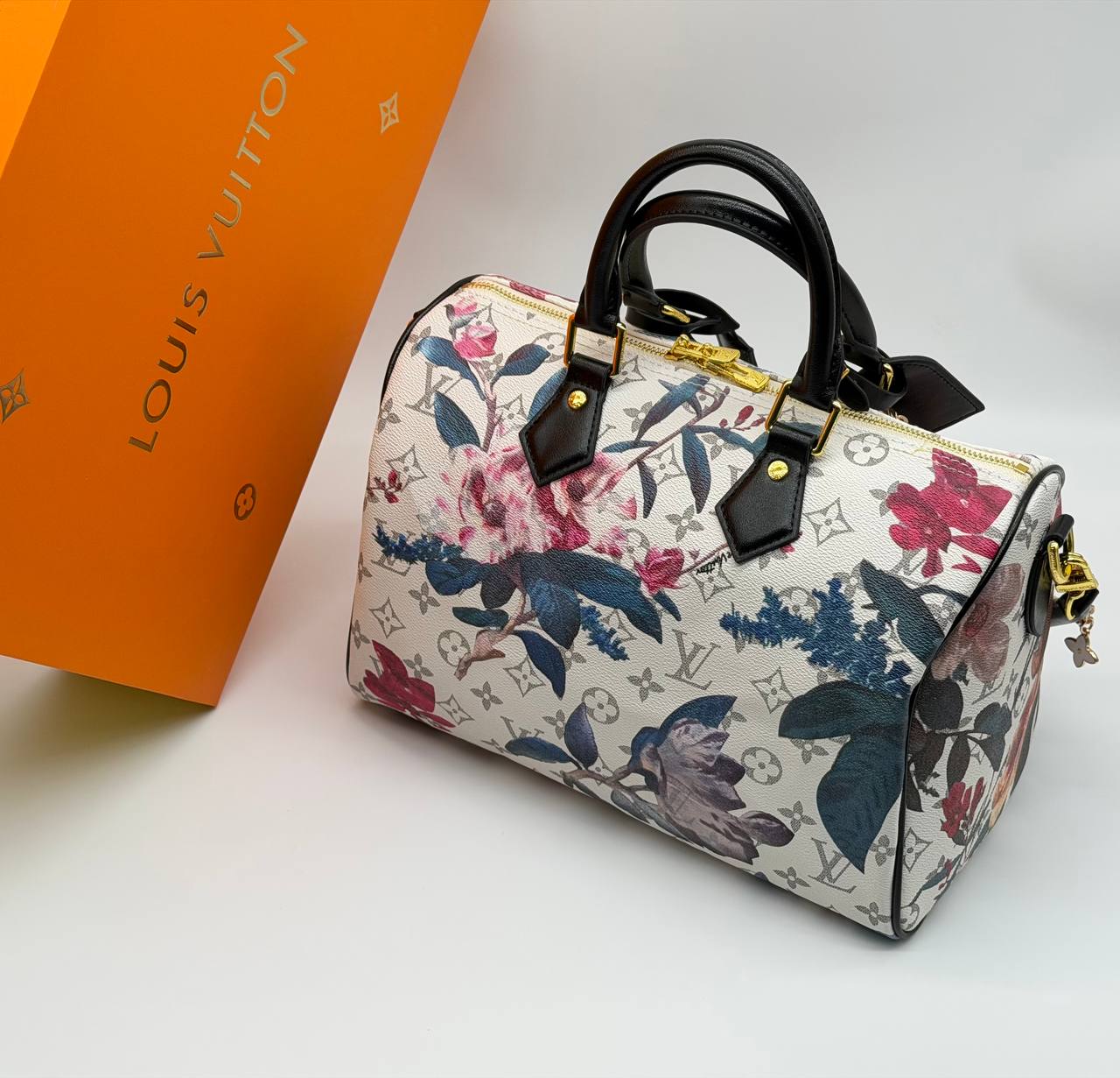 Сумка Louis Vuitton 4