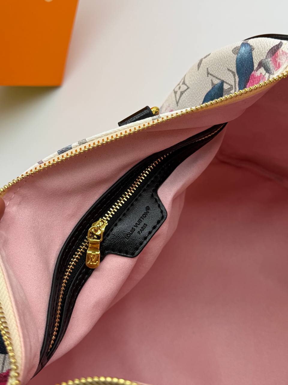 Сумка Louis Vuitton 9