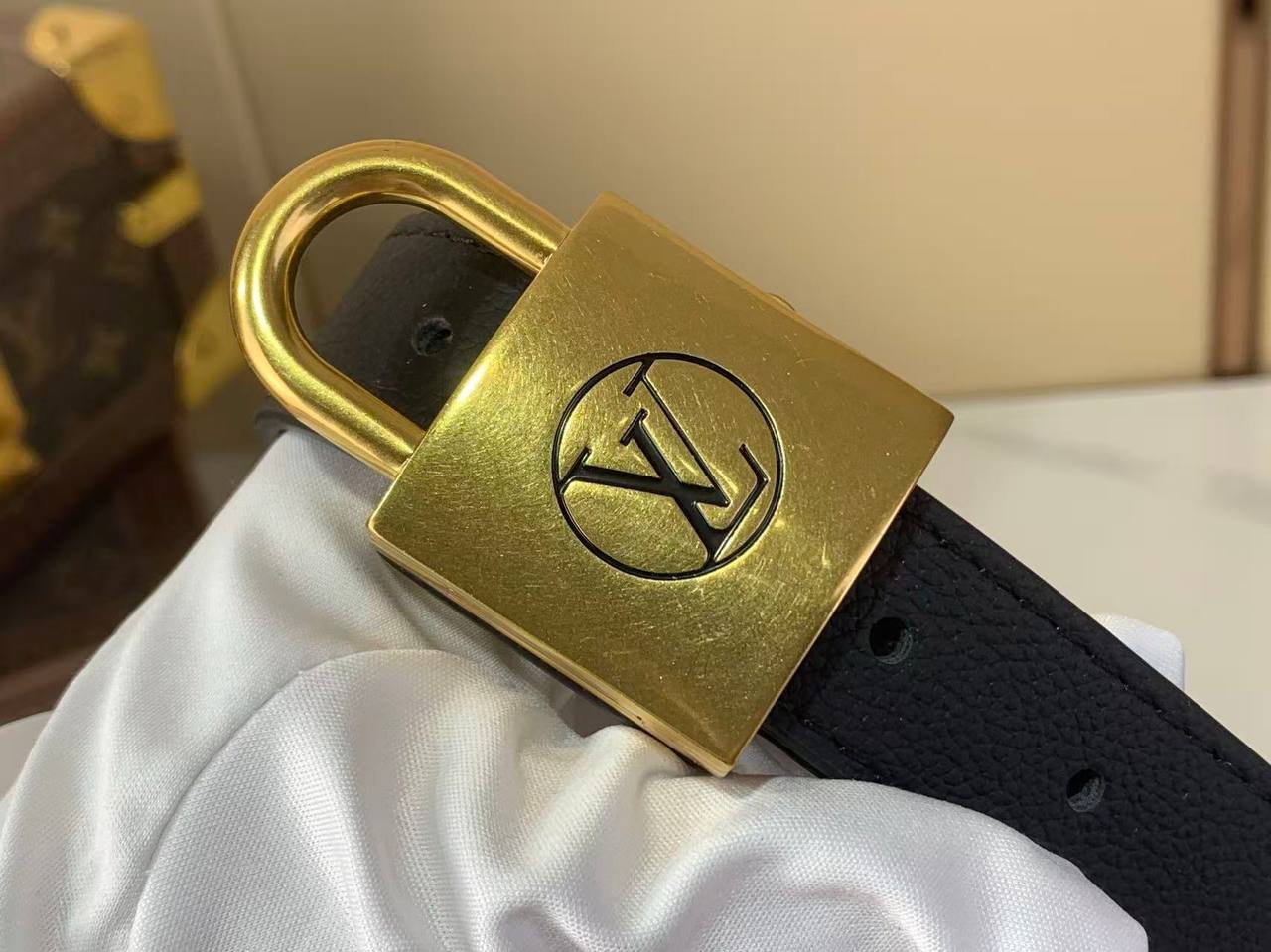 Сумка Louis Vuitton 8
